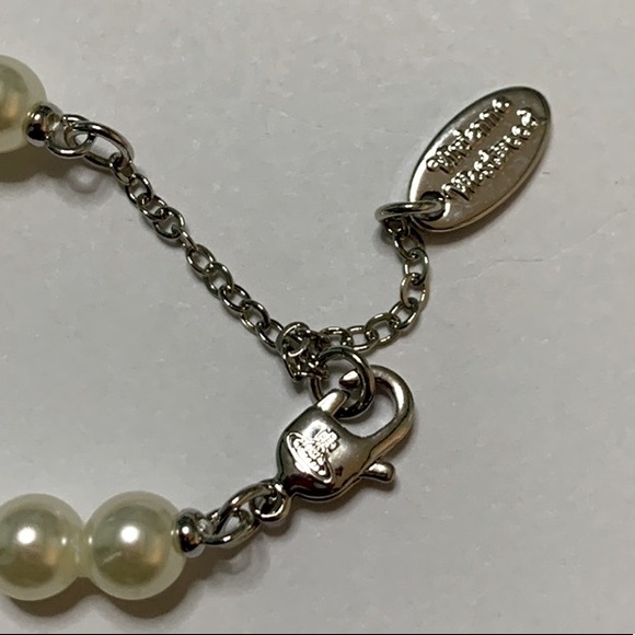Sold out Vivienne Westwood pearl silver logo 16” necklace - Picture 8 of 11